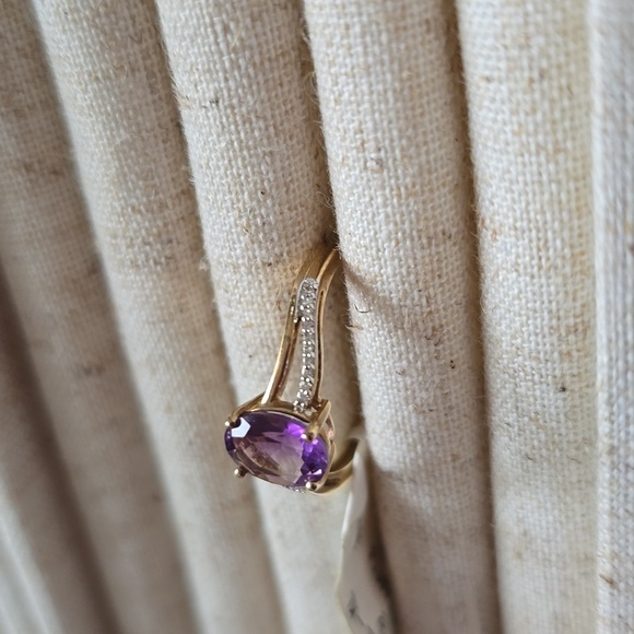 10K GOLD GENUINE AMETHYST & 1/20CTTW DIAMOND RING SIZE 7 - Picture 4 of 16